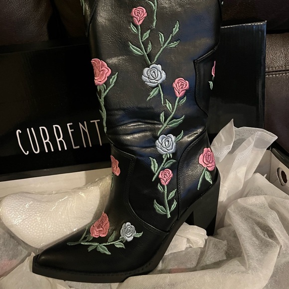 Black western Rose cowgirl boots - Picture 2 of 3